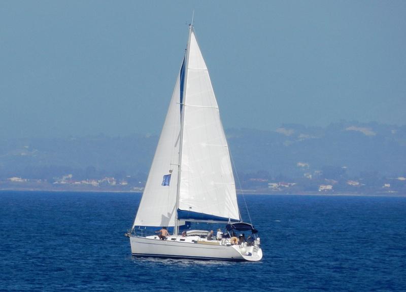 Photo #1 - Cyclades 43.4 (Zephyros) en Lefkas main port - 30486