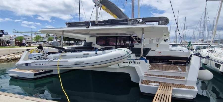 Photo #1 - Fountaine Pajot Elba 45 - 4 + 2 cab. (Sun Office) en Marina (ex.SCT) - 31274