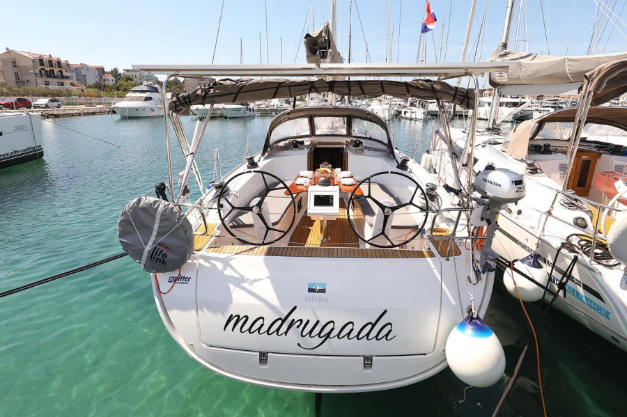 Photo #1 - Bavaria Cruiser 41 Style (Madrugada) en ACI Marina Jezera - 31431