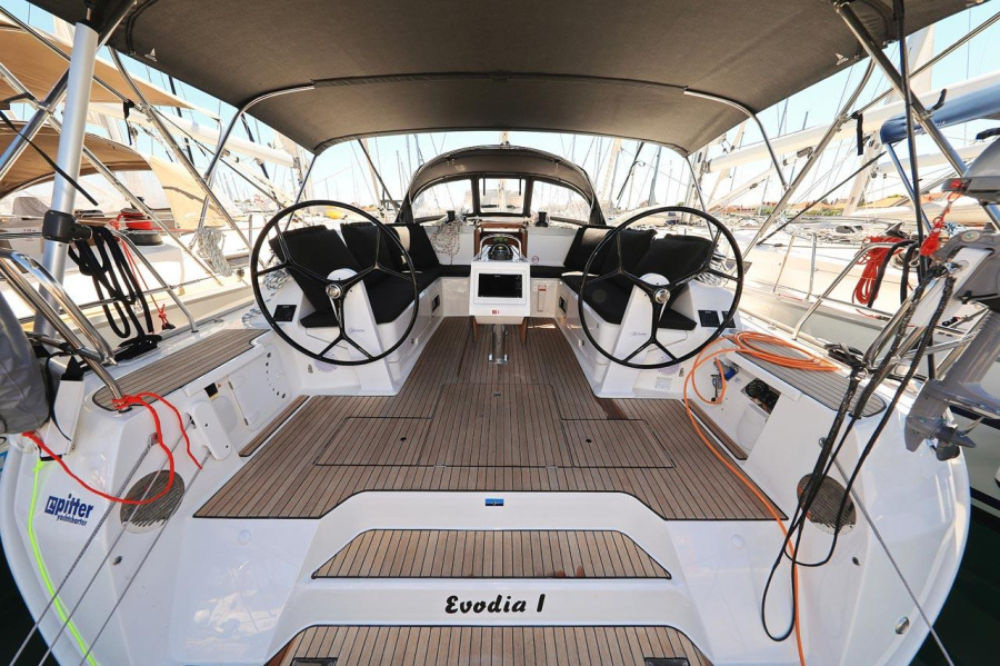 Photo #1 - Bavaria Cruiser 46 - 4 cab. (Evodia 1) en Marina Kornati - 31444