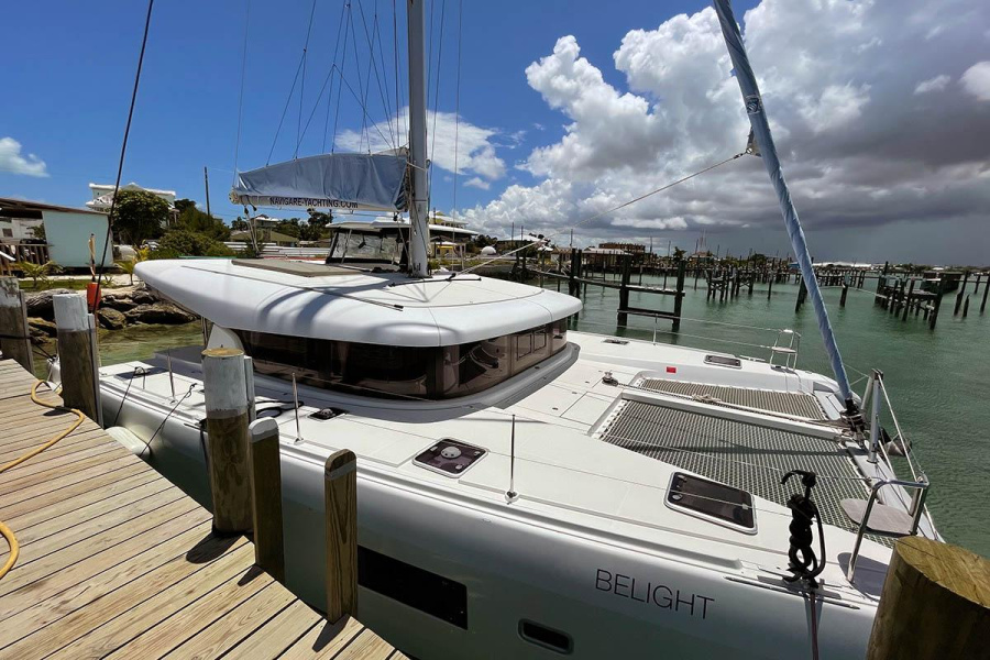 Photo #1 - Lagoon 42 - 4 + 2 cab. (Belight) en Resort & Marina - 31479
