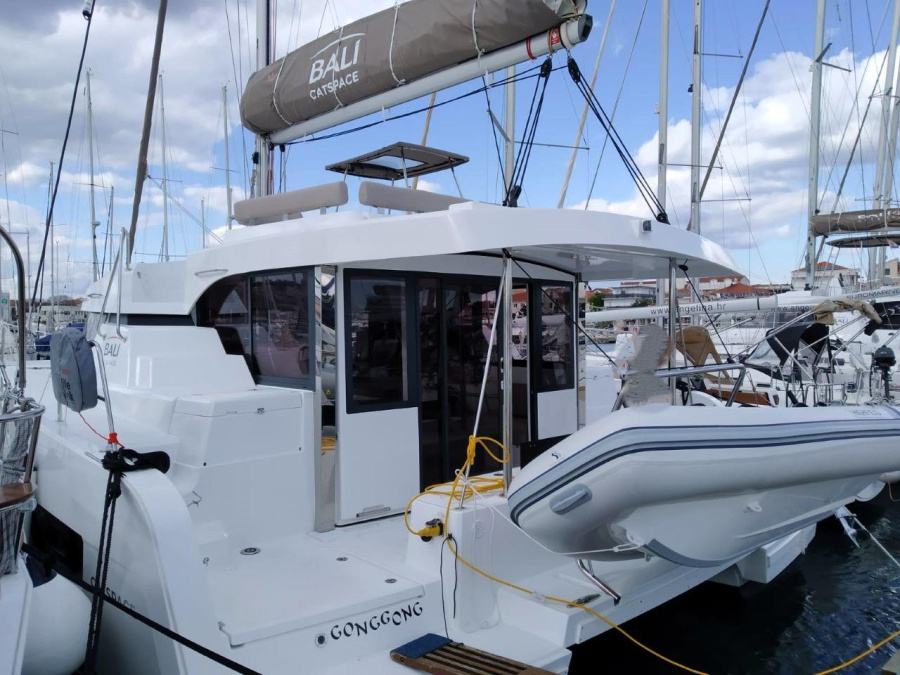 Photo #1 - Bali Catspace (Gonggong) en Marina (ex.SCT) - 31650