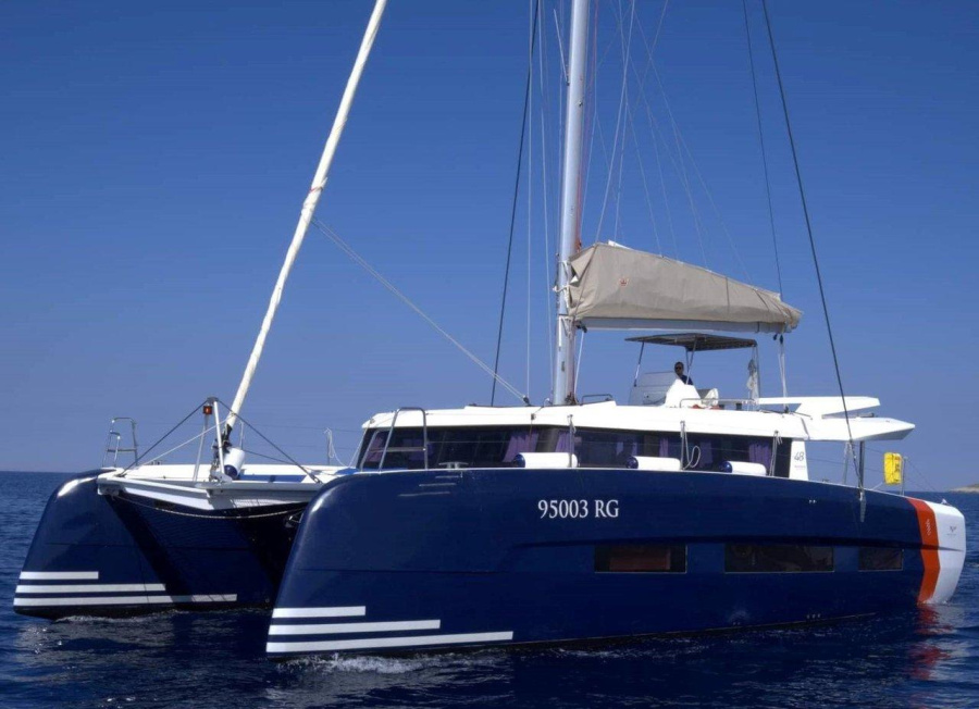 Photo #1 - Dufour 48 Catamaran - 5 + 1 cab. (Nox) en Marina Kremik - 31718