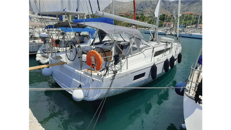 Photo #1 - Oceanis 40.1 (Fots) en Palairos - 31787
