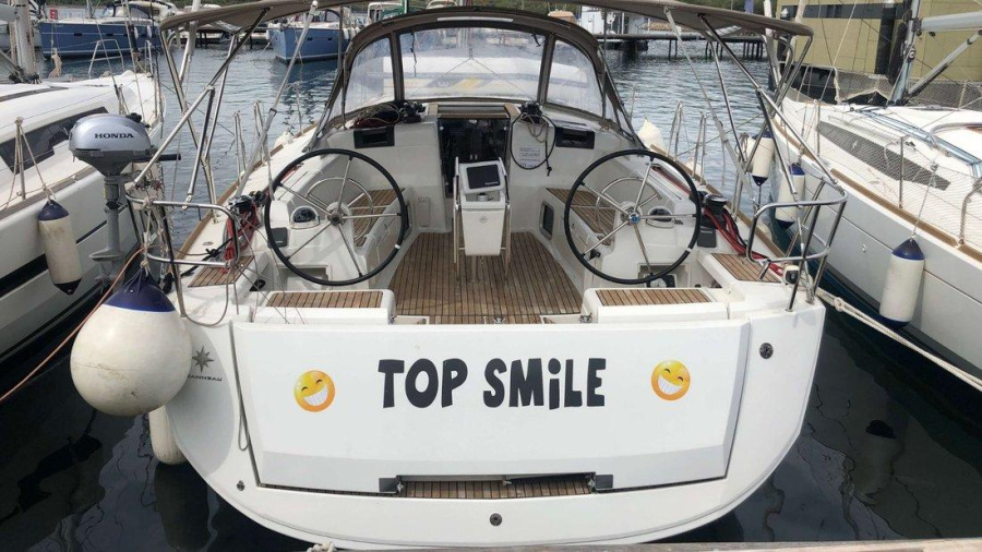 Photo #1 - Sun Odyssey 449 (Top Smile) en Marina Punat - 31788