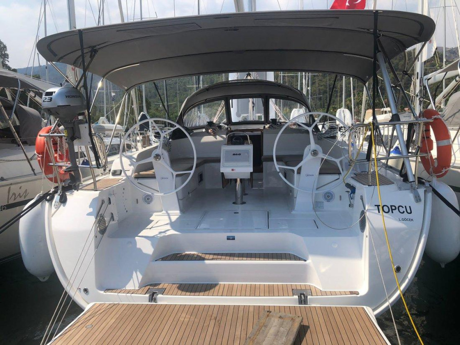 Photo #1 - Bavaria Cruiser 46 - 4 cab. (Topcu) en Setur Göcek Village Port - 32087
