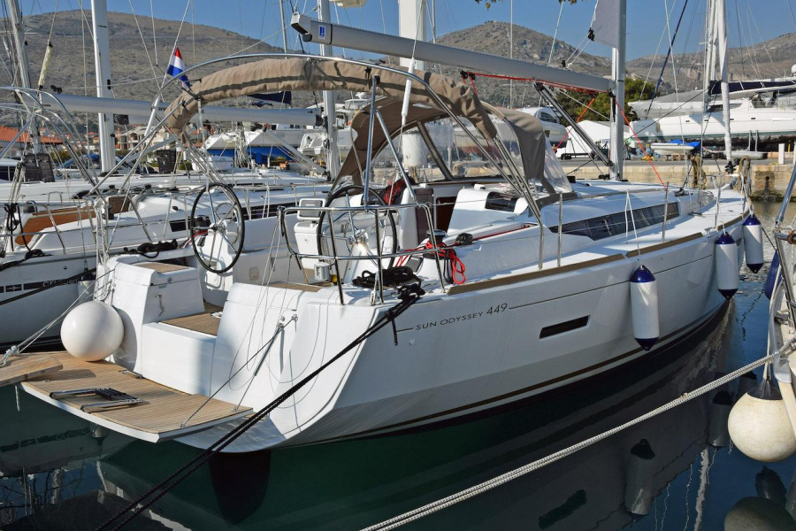 Photo #1 - Sun Odyssey 449 (Beaujolais) en Yachtclub Seget (Marina Baotić) - 32451