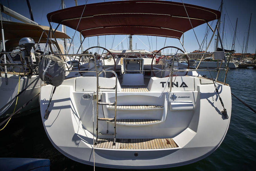 Photo #1 - Jeanneau 53 - 5 + 1 cab. (Tina) en Marina Kornati - 32521