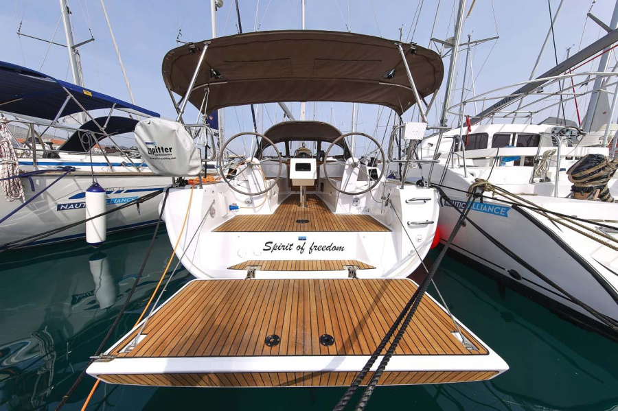 Photo #1 - Bavaria Cruiser 34 - 2 cab. (Spirit of Freedom) en Marina Polesana - 32731
