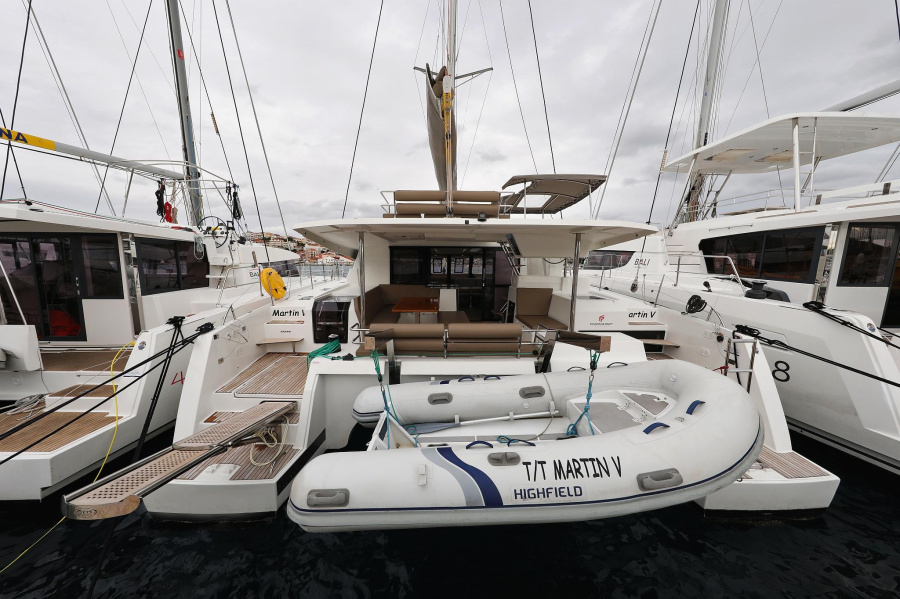 Photo #1 - Fountaine Pajot Saona 47 Quintet - 5 + 1 cab. (Martin V) en Marina Frapa - 32764