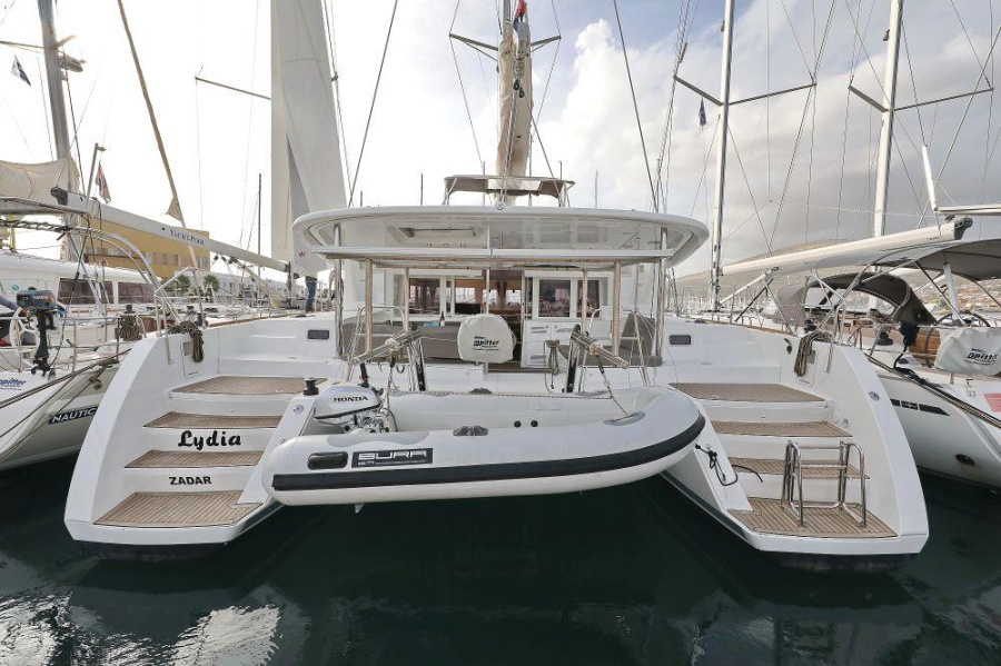 Photo #1 - Lagoon 450 F - 4 + 2 cab. (Lydia) en Marina (ex.SCT) - 33095