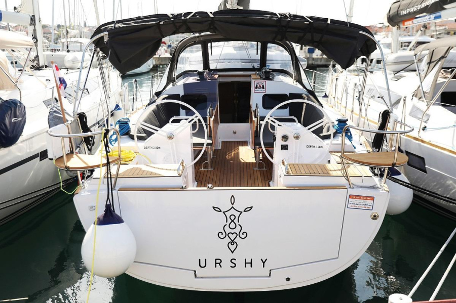 Photo #1 - Elan Impression 45.1 - 3 cab. (Urshy) en Marina Kornati - 34073