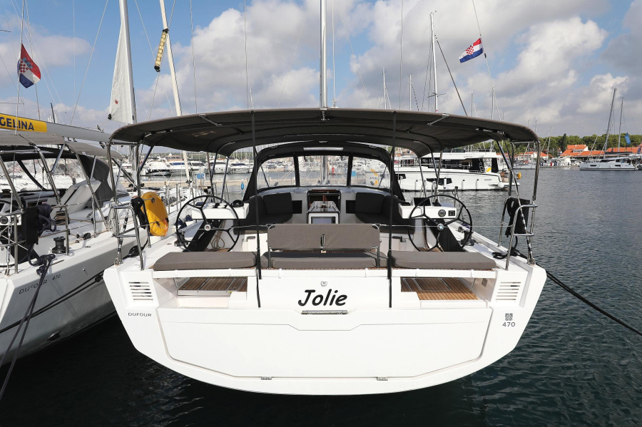 Photo #1 - Dufour 470 - 3 cab. (Jolie) en Marina Šangulin - 34232
