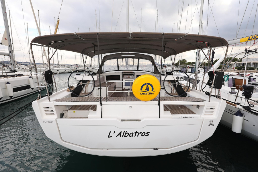 Photo #1 - Dufour 470 - 4 cab. (L'Albatros) en Marina (ex.SCT) - 34245