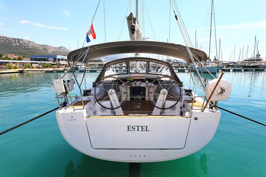 Photo #1 - Hanse 418 - 3 cab. (Estel) en Marina - 34266