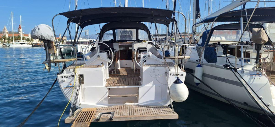Photo #1 - Elan Impression 45.1 (Flamingo) en ACI Marina - 34347