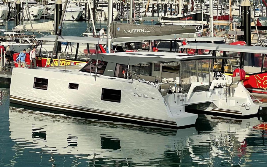Photo #1 - Nautitech 40 Open - 4 cab. (ANTIPODES) en Whitsundays, Airlie Beach, Coral Sea Marina - 34350