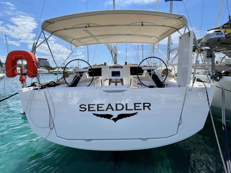 Photo #1 - Dufour 430 - 3 cab. (Seeadler) en ACI Marina - 34386