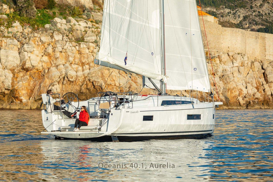 Aurelia - 1