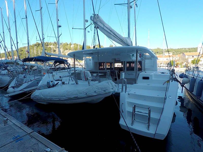 Photo #1 - Lagoon 450 F - 4 + 2 cab. (Saelma) en Marina Mandalina - 34613