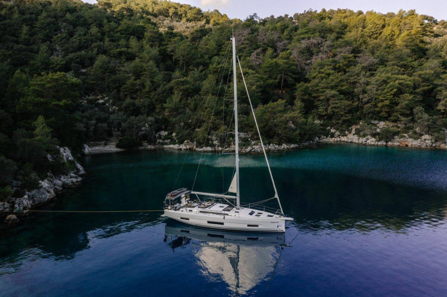 Photo #1 - Dufour 470 - 4 cab. (Happiness) en Göcek - 34651