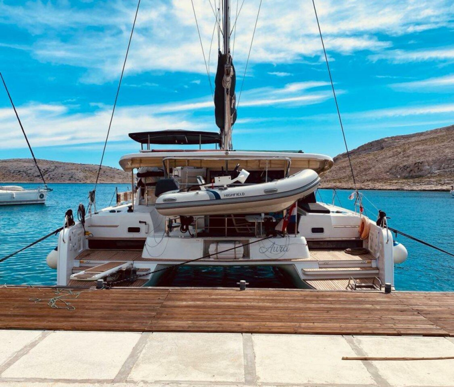 Photo #1 - Lagoon 42 - 3 + 1 cab. (Aura) en Komolac, ACI Marina - 34777