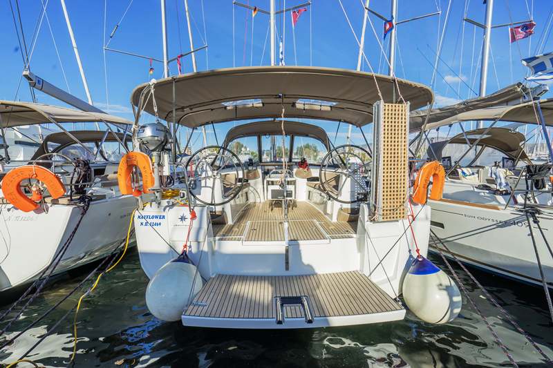 Photo #1 - Sun Odyssey 519 - 5 + 1 cab. (Mayflower) en Corfu, Benitses Port Yacht Marina - 34861