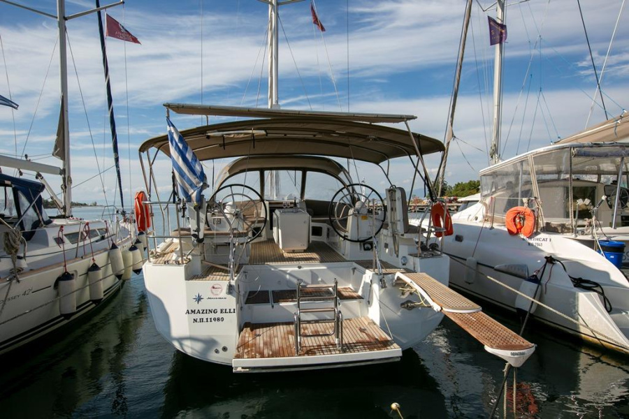Photo #1 - Jeanneau 54 - 5 + 1 cab. (Amazing Elli) en Athens, Attica, Marina - 35010