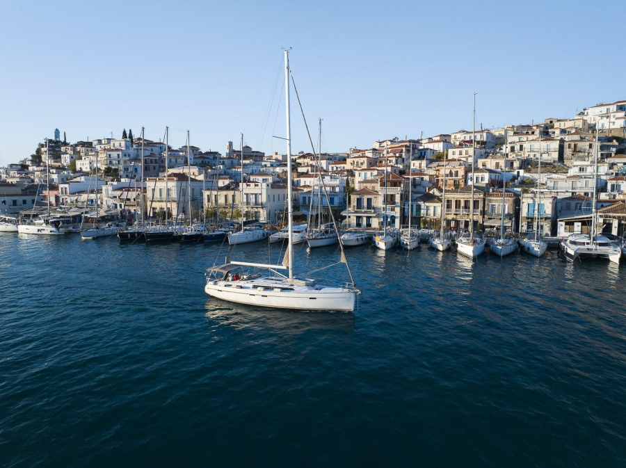 Photo #1 - Bavaria Cruiser 51 (Sea Wonder I) en Athens, Alimos marina - 35050