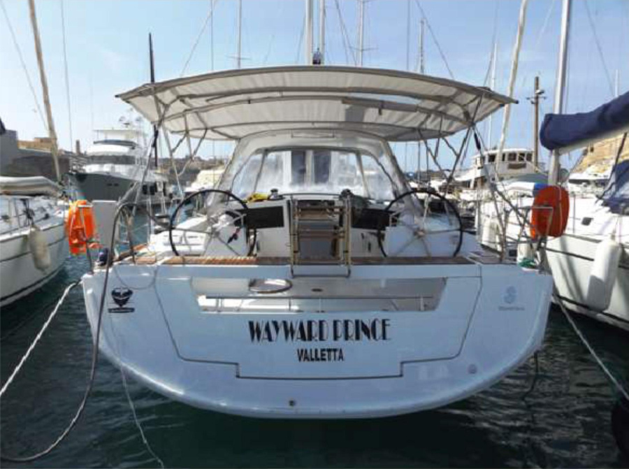 Photo #1 - Oceanis 48 - 5 cab. (Wayward Prince) en Malta, Marina - 35134