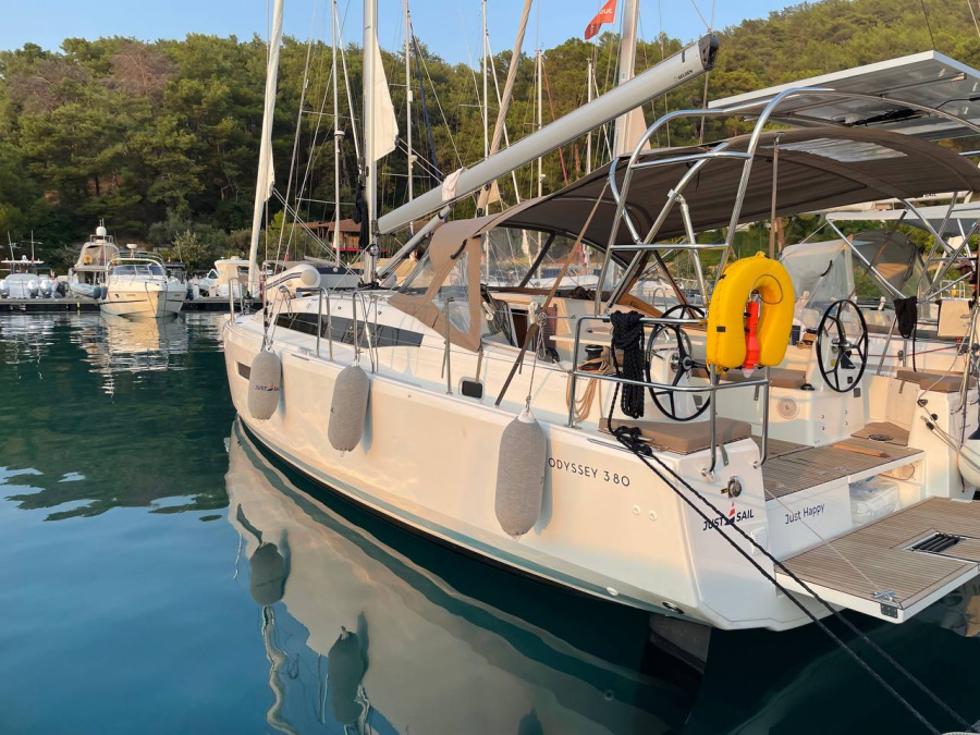 Photo #1 - Sun Odyssey 380 - 3 cab. (Just Happy) en Bodrum//D-Marin - 35425