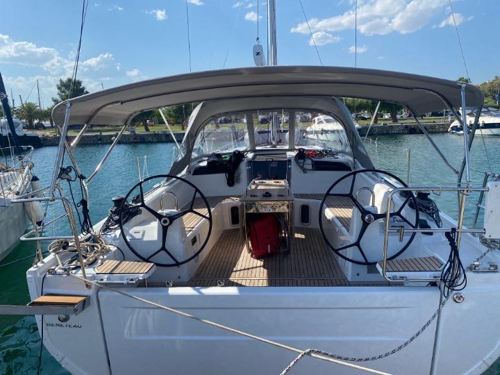 Photo #1 - Oceanis 40.1 (La Mer) en Athens, Alimos marina - 35658