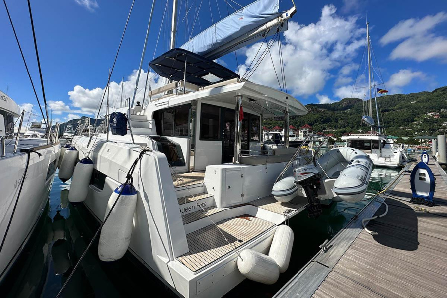 Photo #1 - Bali 4.8 - 6 + 1 cab. (Queen Feta) en Seychelles, Eden Island Marina - 35832