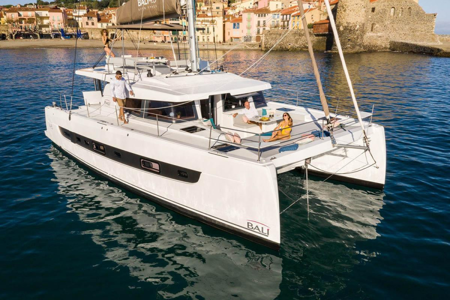 Photo #1 - Bali 4.6 - 4 + 1 cab. (La Traviesa) en Seychelles, Eden Island Marina - 36015