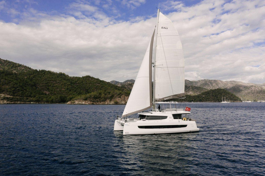 Photo #1 - Bali 4.8 OW - 3 + 1 cab. (Resif) en Göcek/D-Marin - 36063