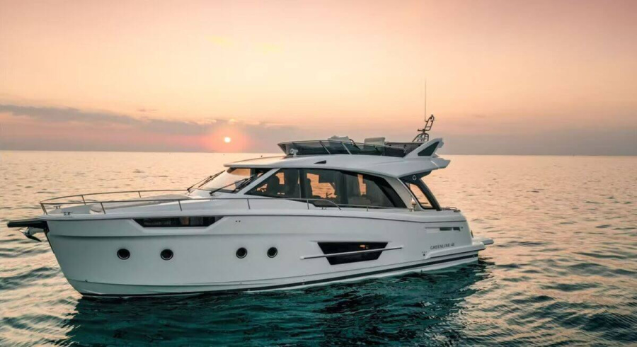 Photo #1 - Greenline 45 Fly (Chili) en Marina Kornati - 36183