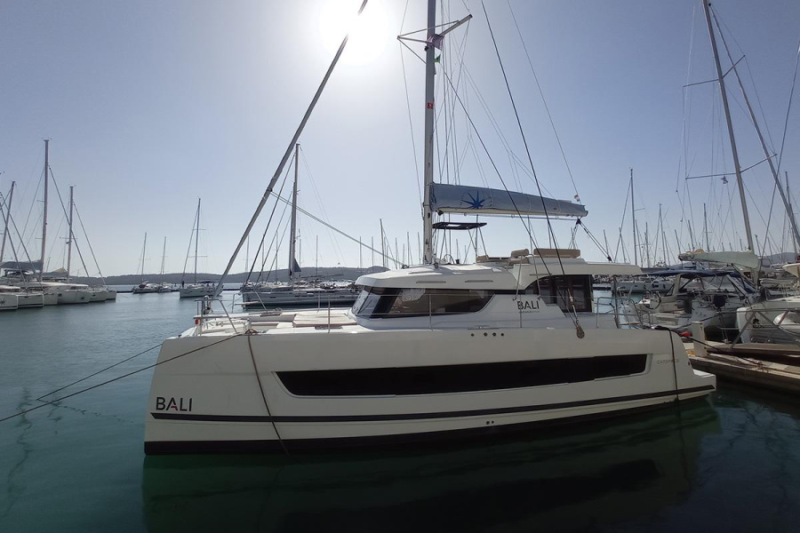 Sailin - 0