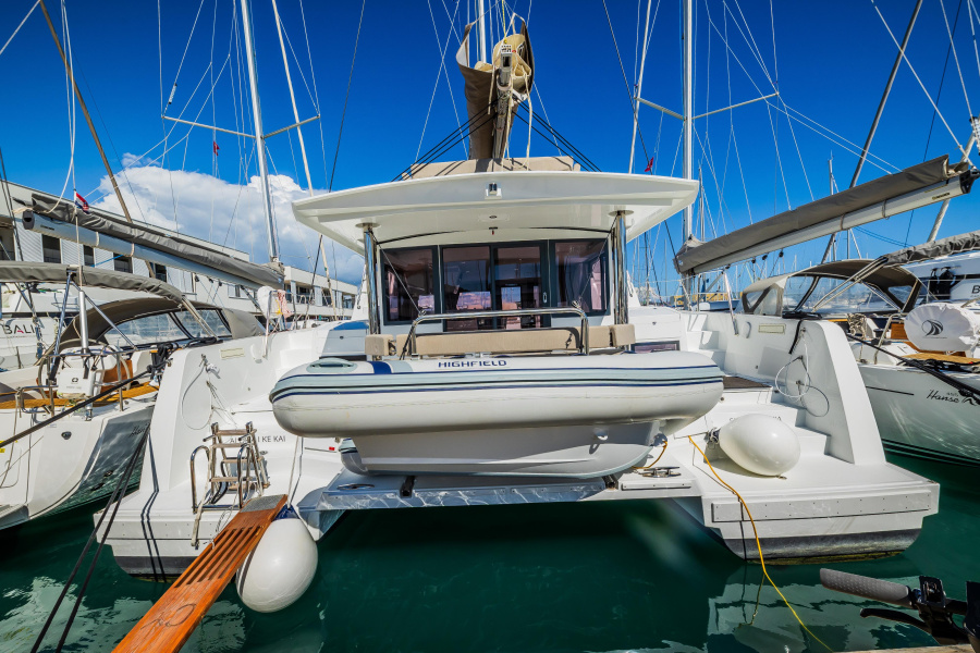 Photo #1 - Bali 4.4 - 4 + 1 cab. (Aloha I Ke Kai) en Yachtclub Seget (Marina Baotić) - 36543