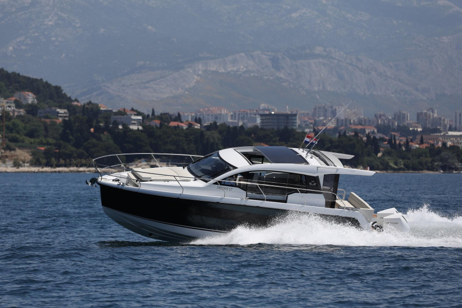 Photo #1 - Sealine C335V (Stormi) en Marina - 36550