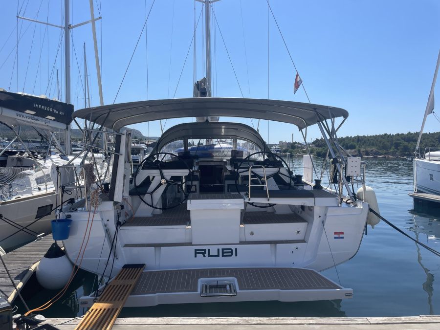 Photo #1 - Hanse 460 - 4 cab. (Rubi) en Marina Mandalina - 36645