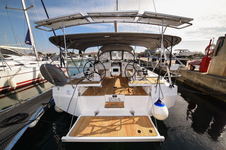 Photo #1 - Bavaria C42 (Dna) en D-Marin Borik - 36665
