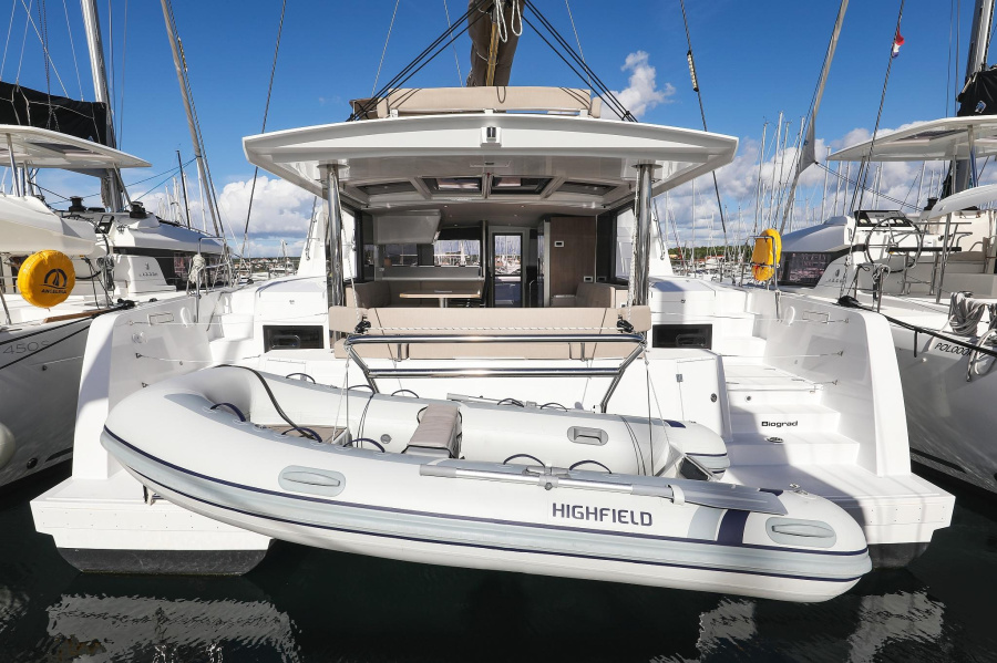 Photo #1 - Bali 4.4 - 4 + 2 cab. (Calypso) en Marina Šangulin - 36747