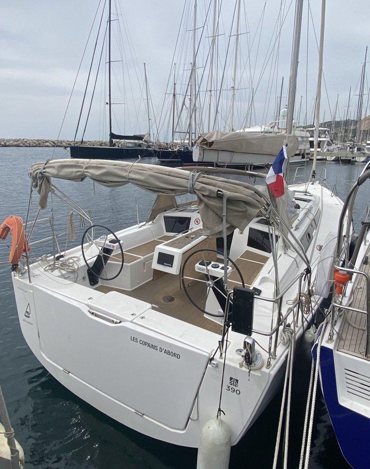Photo #1 - Dufour 390 GL (Les Copains D'abord) en Marseille, Corbières Port Services - 37024