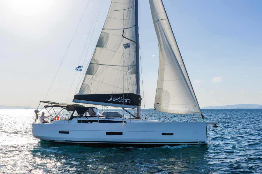 Photo #1 - Dufour 430 (First Love) en ACI Marina - 37138