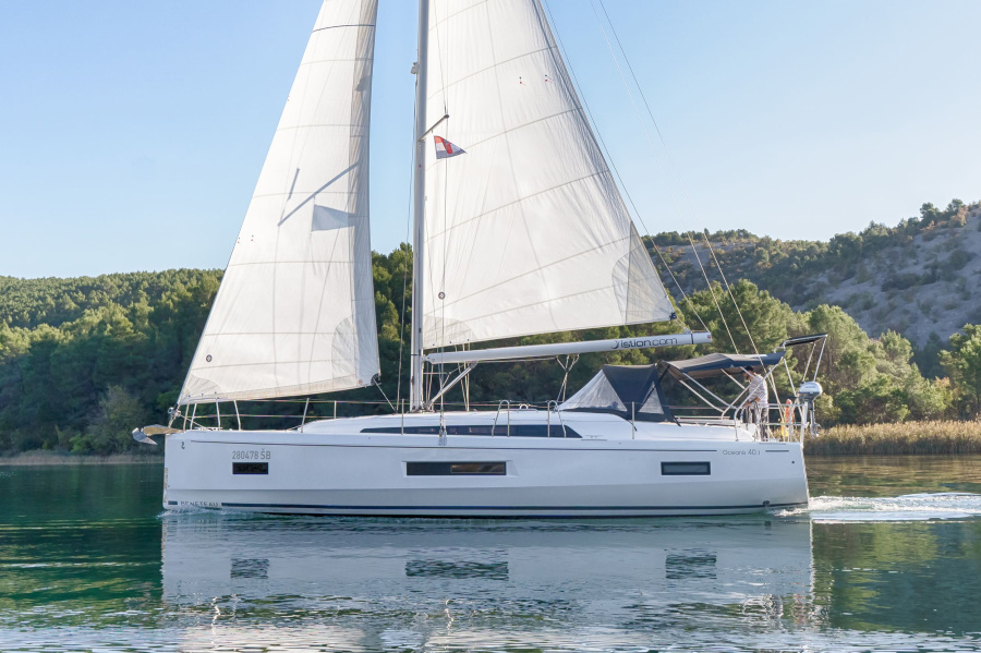 Photo #1 - Oceanis 40.1 - 3 cab. (First Touch) en ACI Marina - 37140