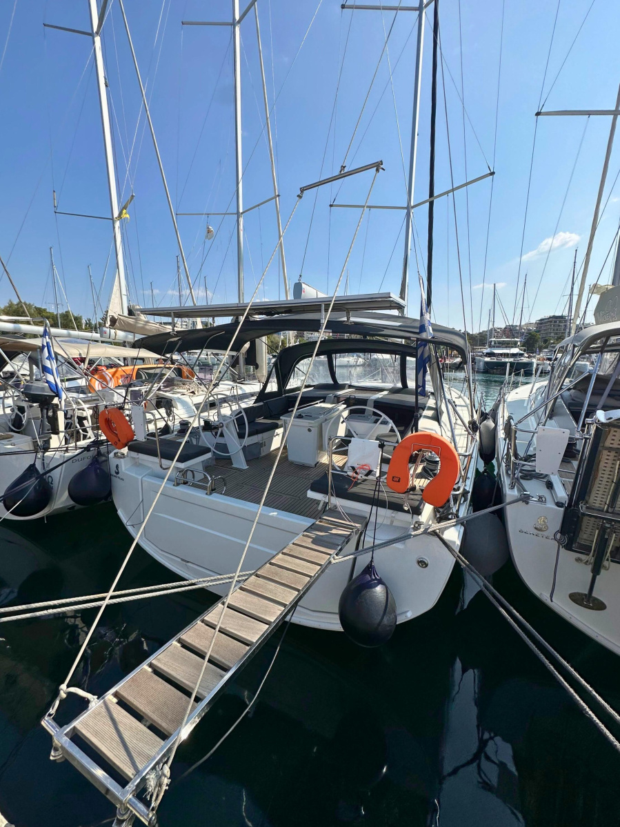 Photo #1 - Oceanis 46.1 (Ilia) en Athens, Alimos marina - 37341
