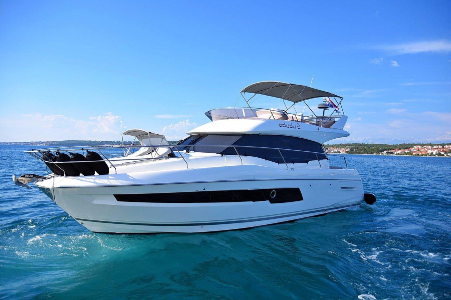 Photo #1 - Prestige 460 Fly - 3 + 1 cab. (Adudu 2) en Komolac, ACI Marina - 37448