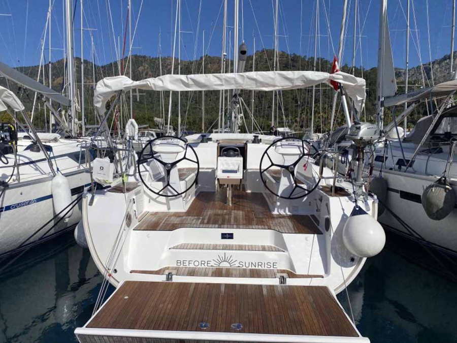 Photo #1 - Bavaria Cruiser 46 - 3 cab. (Before Sunrise) en Setur Göcek Village Port - 37733