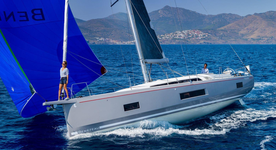 Photo #1 - Oceanis 46.1 (ELLI K) en Marina - 37910