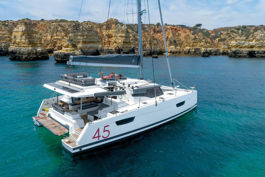 Photo #1 - Fountaine Pajot Elba 45 - 4 + 1 cab. (Limin'_X) en Resort & Marina - 38008